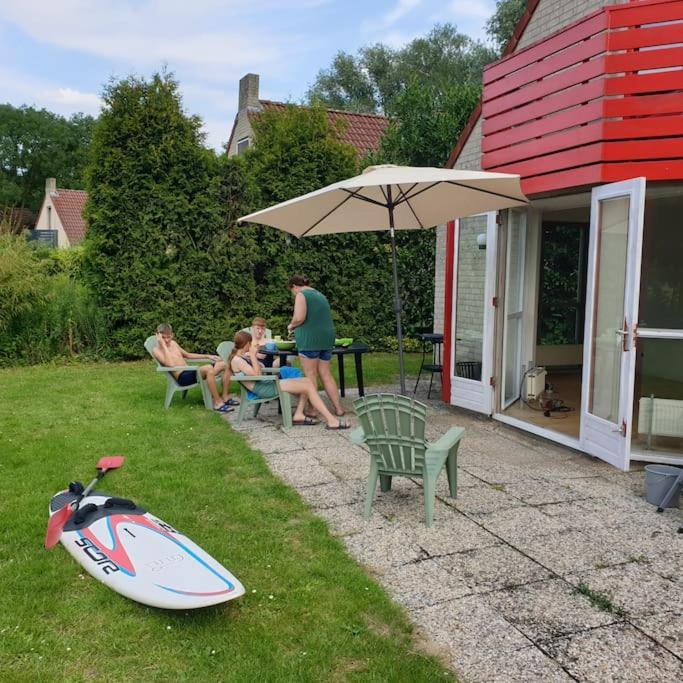 Gezellige Vakantiewoning Aan Het Water In Ewijk - Recreational Only No Workers Bagian luar foto